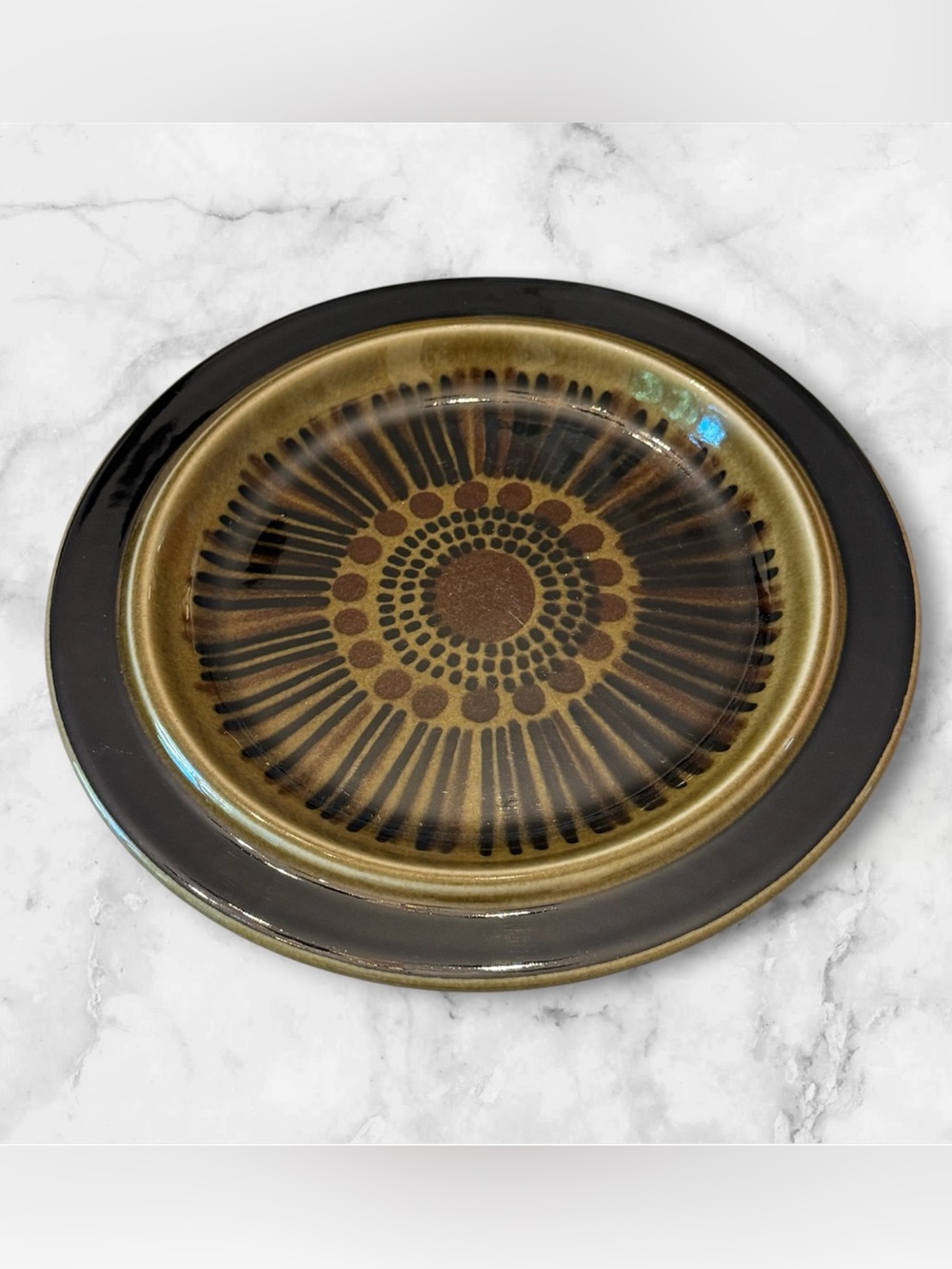 Vintage Arabia Kosmos plate